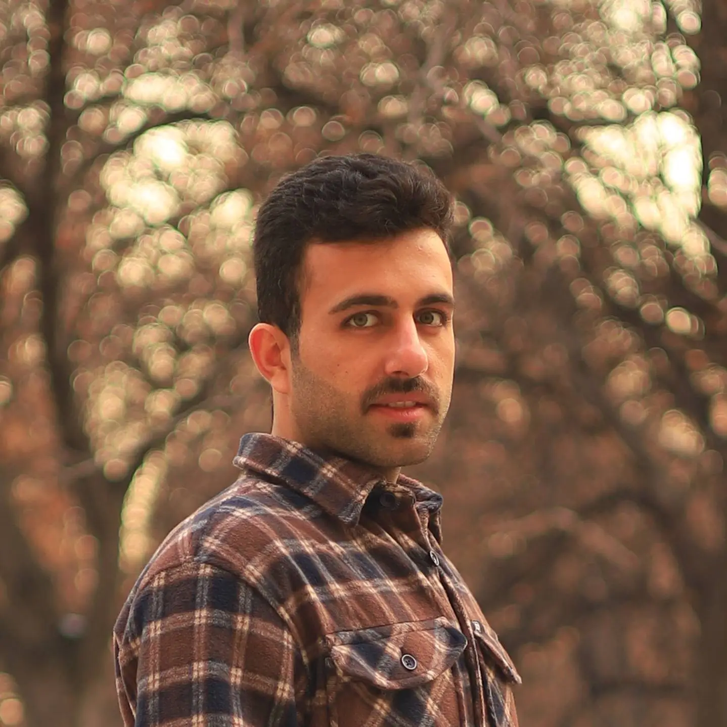 سید ادریس حسینی - کاردرمانگر سیب نت